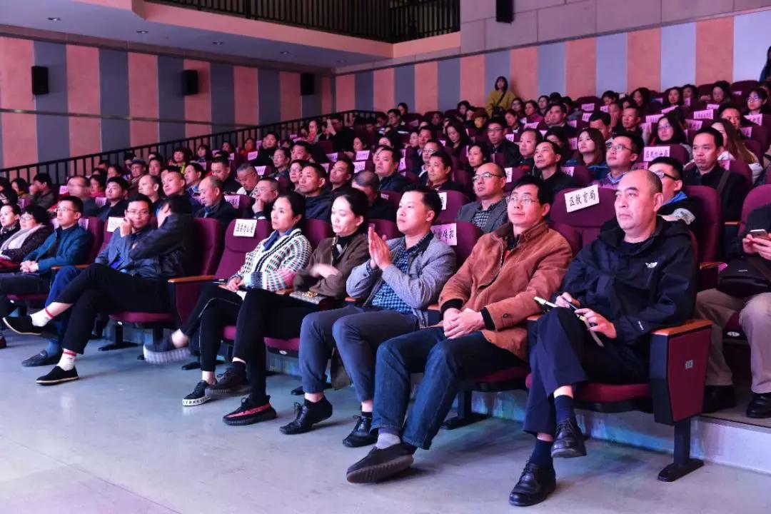 成都米兰（中国）集团40年来改革创新发展的历程