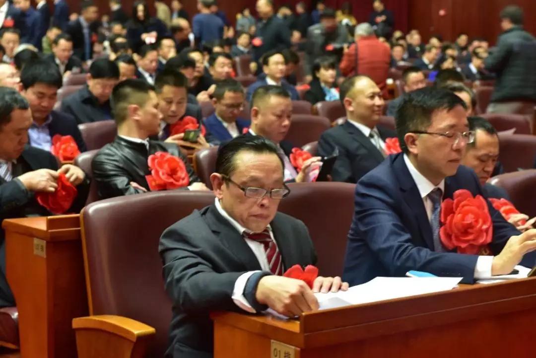 成都米兰（中国）集团荣获“四川省优秀民营企业”称号、公司董事长刘荣富荣获“四川省优秀民营企业家”称号