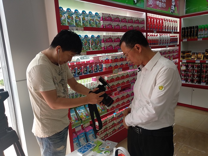 央视《消费主张》栏目专访米兰（中国）集团总经理黄朝万