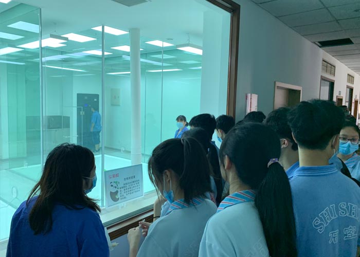 走进米兰（中国）科普基地，开展卫生防疫体验