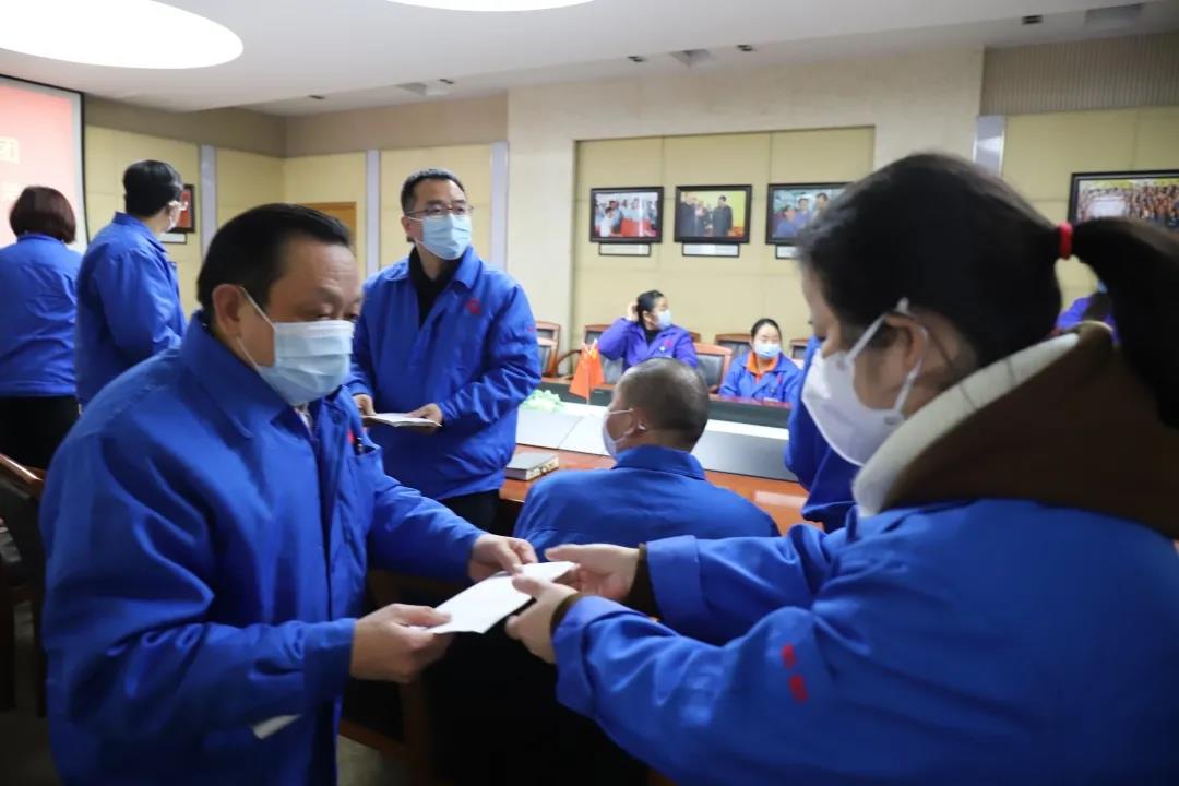 成都米兰（中国）集团开展残疾员工春节慰问活动